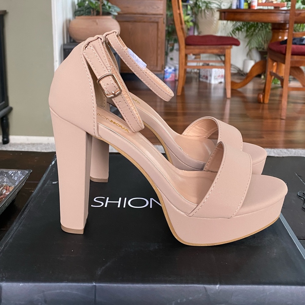 LAST DAY 9/5/26 Fashionable Platform Chunky Heels Thin Straps Nude Faux Leather